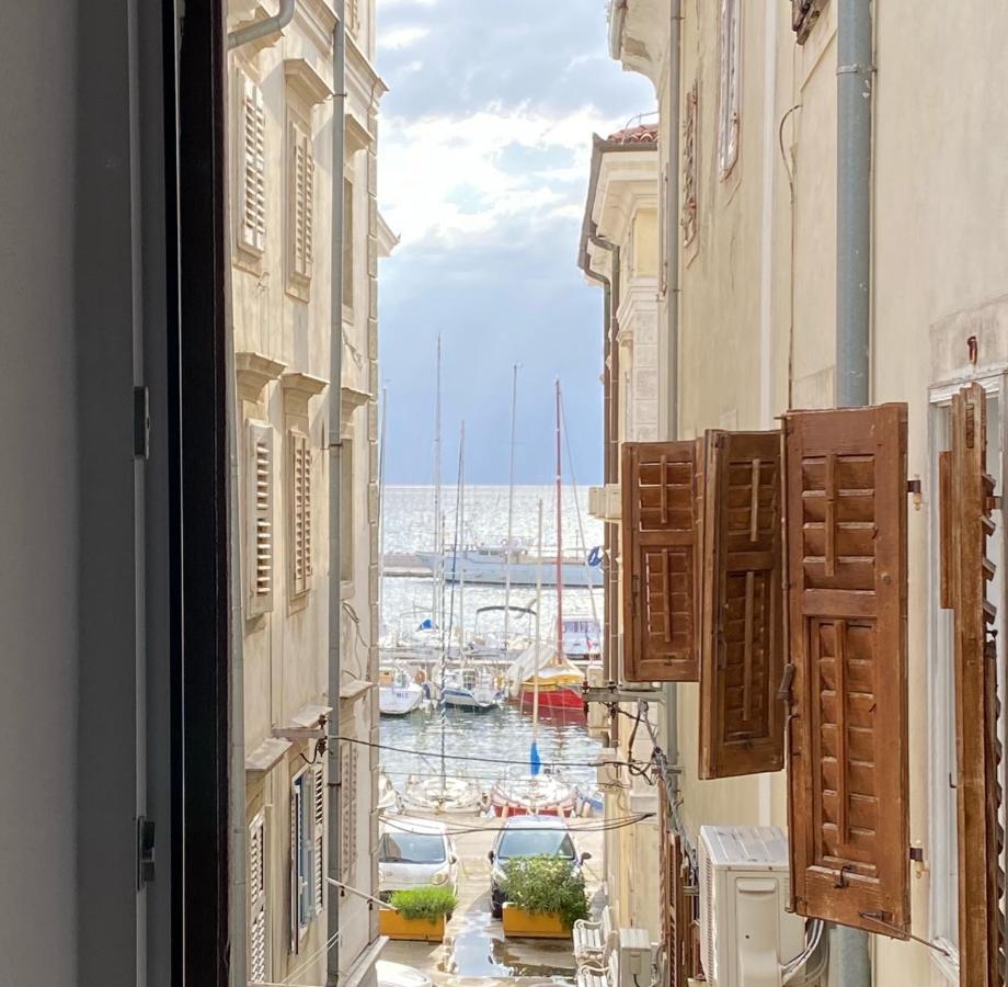 Appartement Reginamare Vela à Piran Extérieur photo